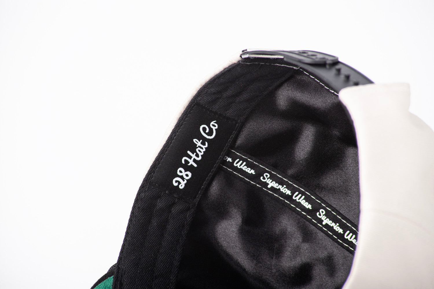 Black & white Oyster